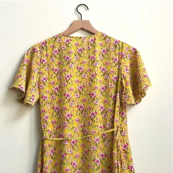 New Roller Rabbit Floral print Prana Filena Wrap Dress flutter
yellow midi - Picture 10 of 14